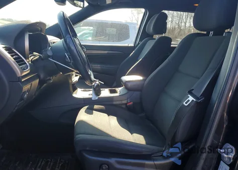 2015 Jeep Grand Cherokee Laredo z USA, uszkodzony, nr VIN 1C4RJFAG6FC806533